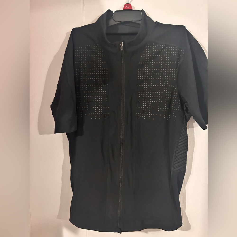 Lululemon cycling jacket